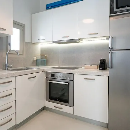 Ilios New 2bd House In Naousa