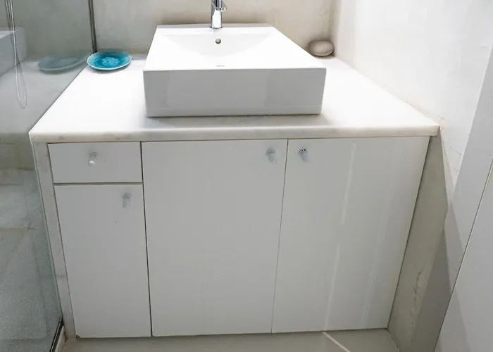 Ilios New 2bd House In Науса