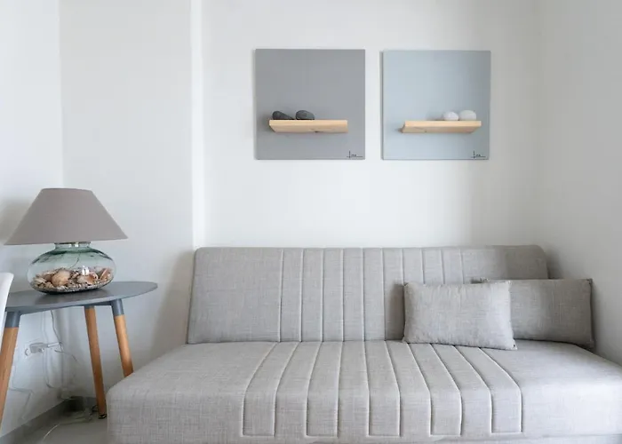 Ilios New 2bd House In Apartament